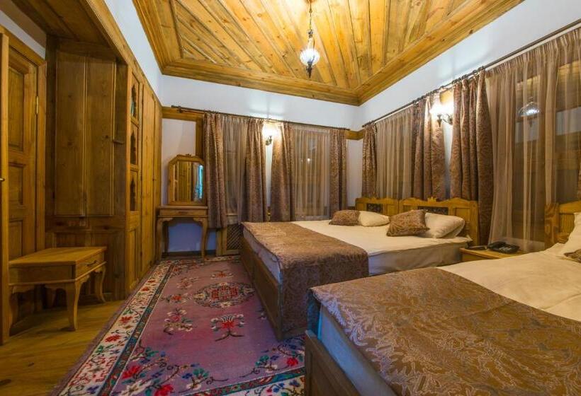 Трехместный Номер Deluxe, Akbulut Konak