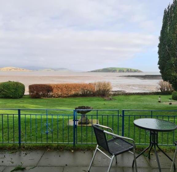 חדר משפחתי נוף לים, Balcary Bay Country House Hotel