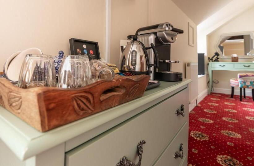 اتاق استاندارد با تخت بزرگ, Bridport Arms