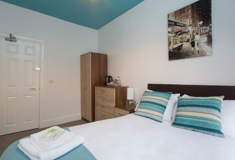 חדר סטנדרט חדר אמבטיה משותף, Townhouse @ West Avenue Crewe