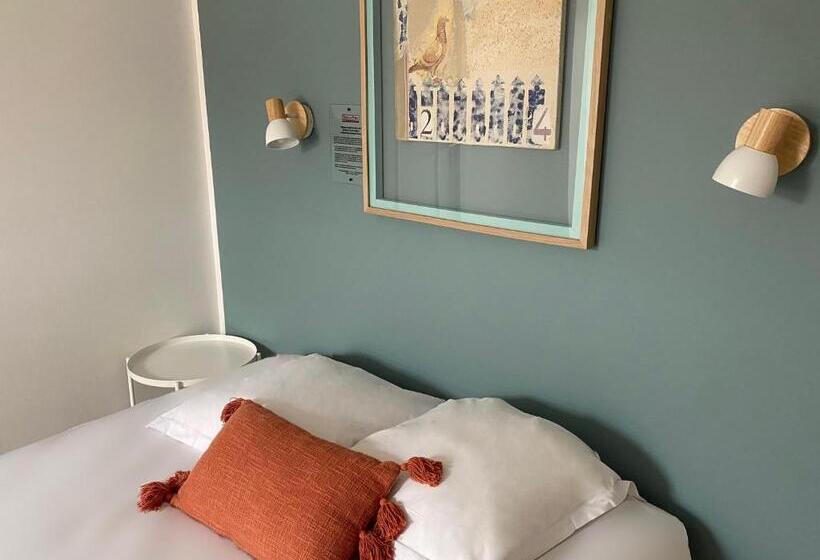 Quarto Triplo Estandar, De La Plage