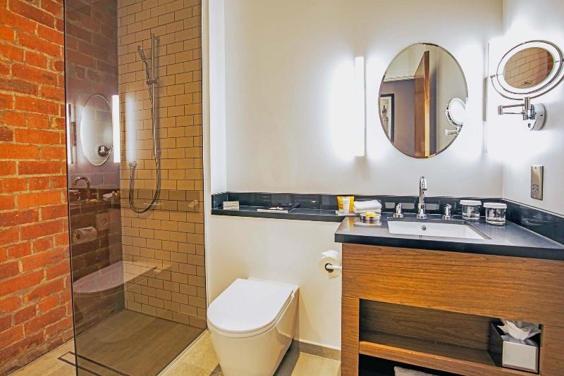 带大床的标准间, Sandman Signature Aberdeen Hotel & Spa