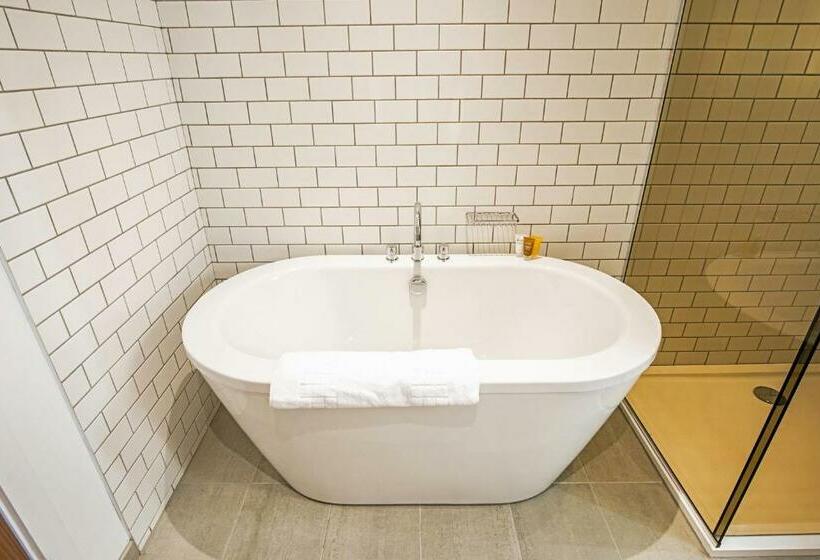 行政套房, Sandman Signature Aberdeen Hotel & Spa