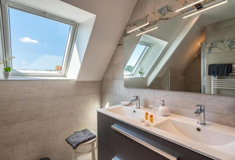 Номер Superior, La Villa Des Fleurs D Ajoncs