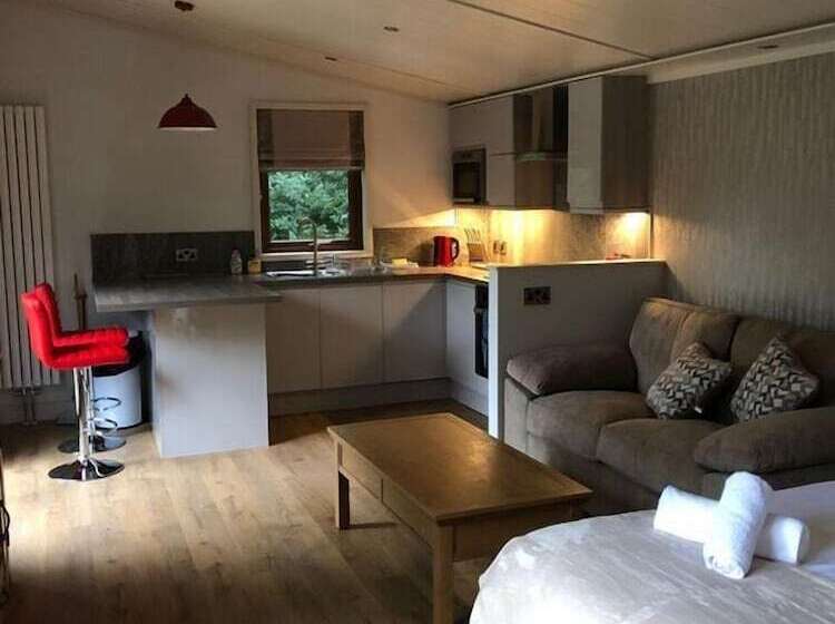 Студио Executive, Herons Lake Retreat