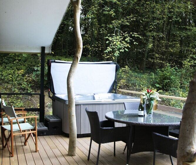 Шале 1 Спальня, Herons Lake Retreat