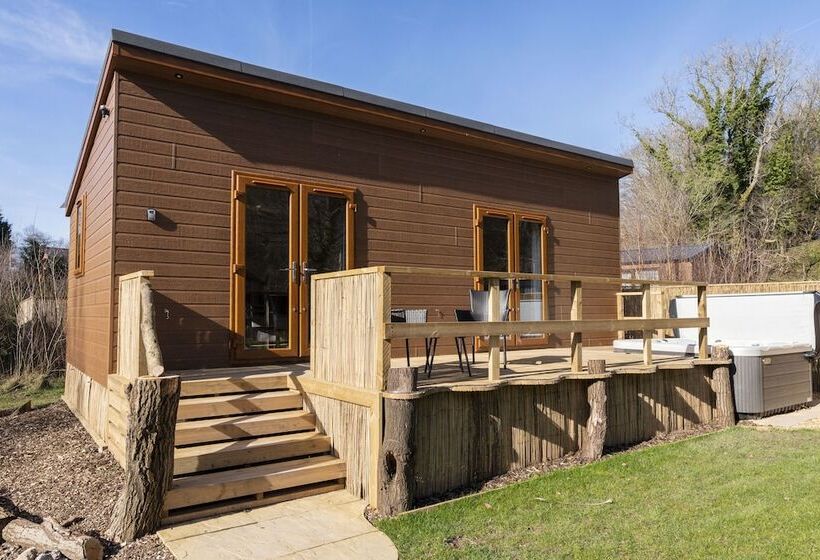 Студио Executive, Herons Lake Retreat