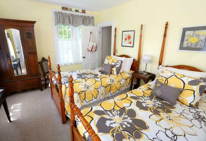 Номер Стандарт, The Kendall Inn