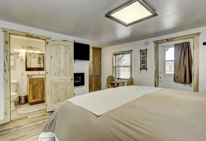 Номер Deluxe, Cascade Lake Inn