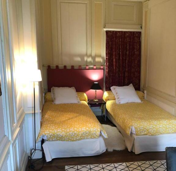 Family Suite, Les Chambres D Hôtes Du Manoir De Roz Maria