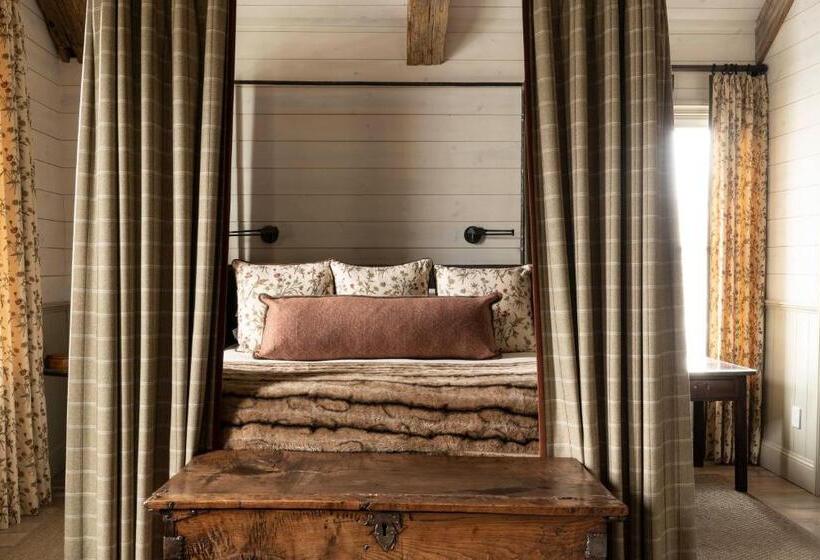 Президентский Люкс, Eleven Scarp Ridge Lodge