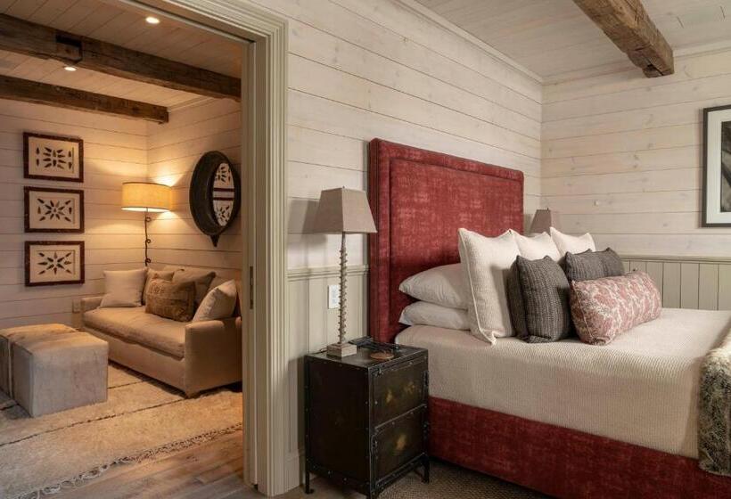 Люкс Кровать Кинг, Eleven Scarp Ridge Lodge