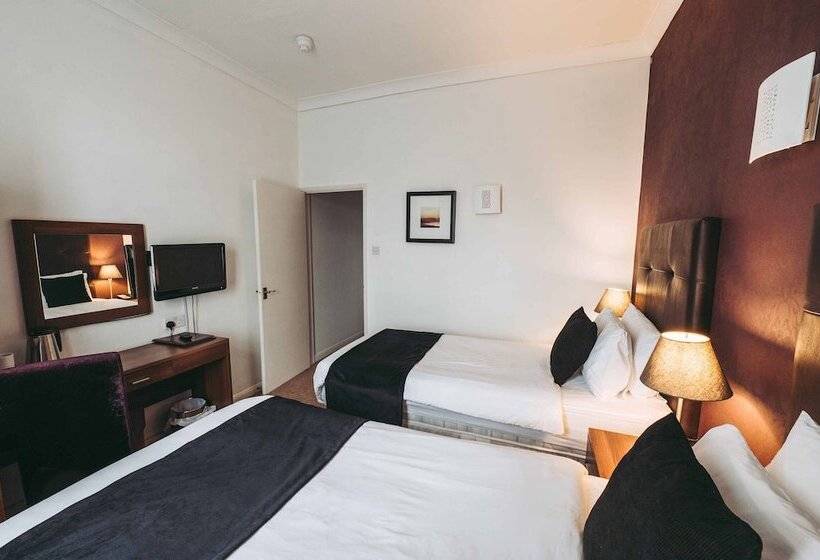 Quarto Familiar, The Grange