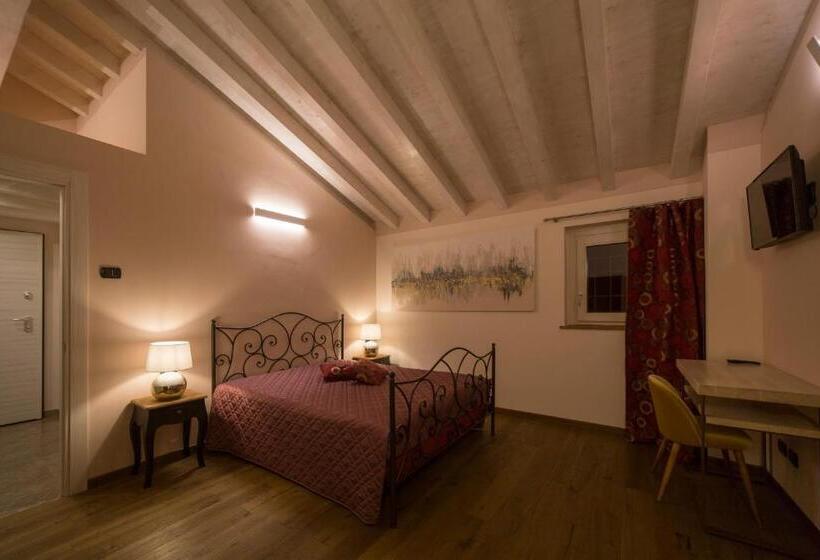 Номер Стандарт Вид на Сад, Agriturismo Casarai