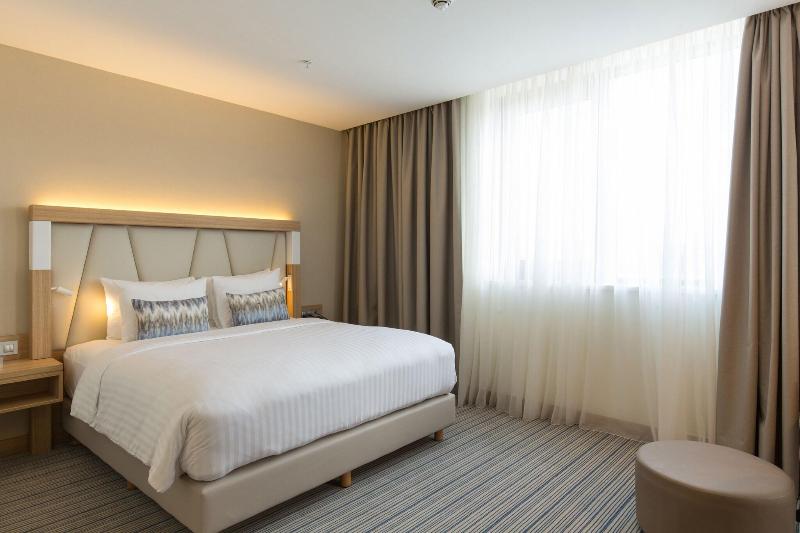 اتاق استاندارد با تخت بزرگ, Courtyard By Marriott Banja Luka
