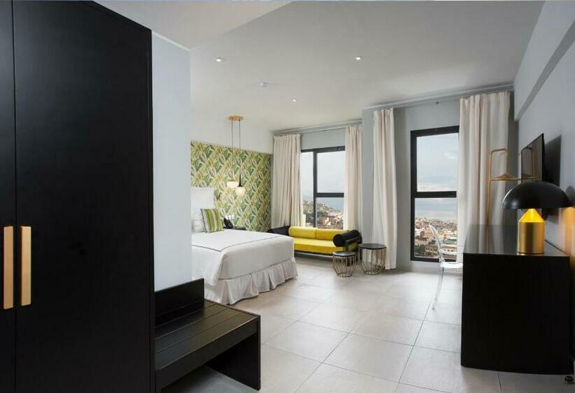اتاق لوکس با چشم‌انداز شهر, Le Centell Hotel & Spa