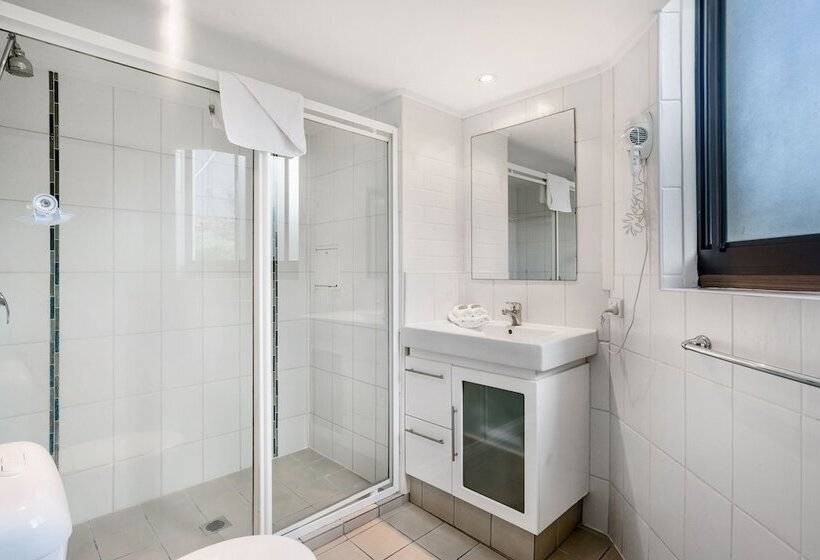 １ベッドルームアパートメント, Bayview Beachfront Apartments, In Town Right On The Beach