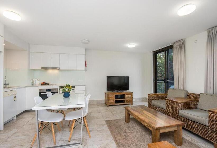 ２ベッドルームアパートメント, Bayview Beachfront Apartments, In Town Right On The Beach