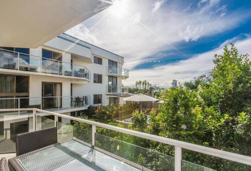 ２ベッドルームのスーペリアアパートメント, Bayview Beachfront Apartments, In Town Right On The Beach