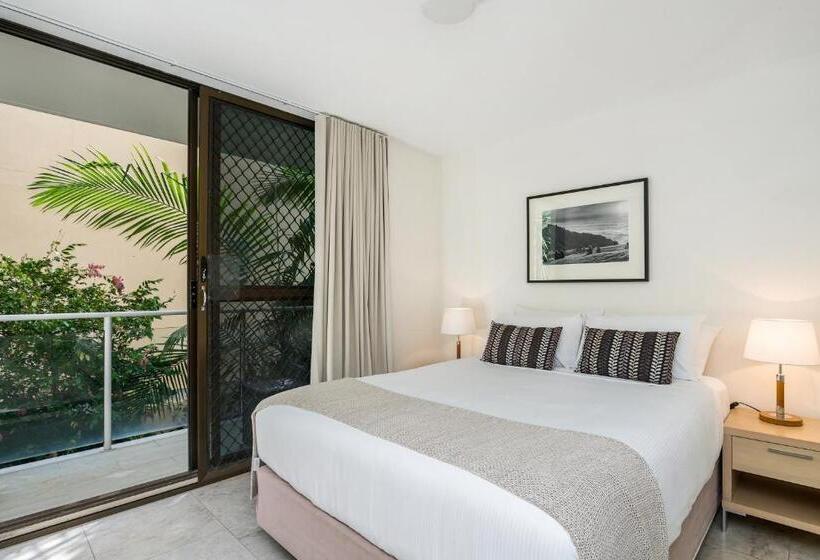 ２ベッドルームのスーペリアアパートメント, Bayview Beachfront Apartments, In Town Right On The Beach