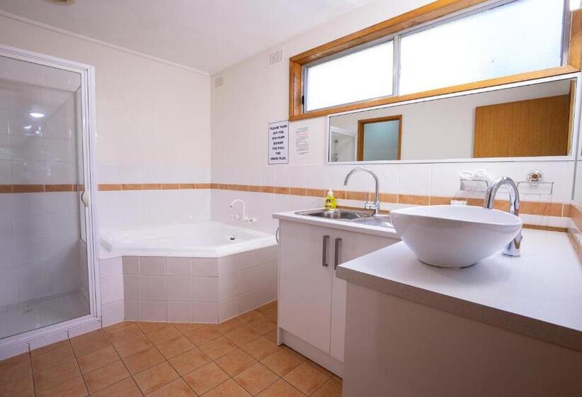 자쿠지 스위트, Adina Lodge Holiday Apartments