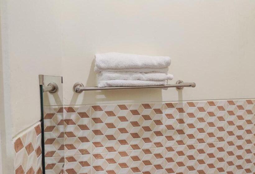 Номер Стандарт, Ayuning Guest House Syariah Semarang Mitra Reddoorz