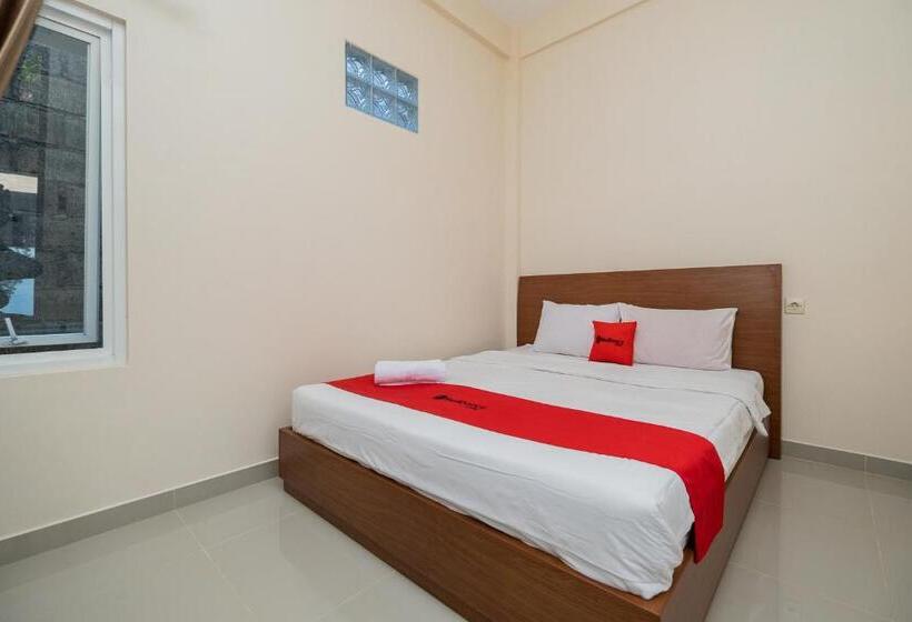 Номер Стандарт, Reddoorz Syariah Near Batu Night Spectacular