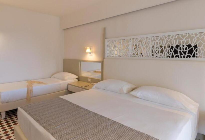 Suíte Júnior Deluxe, Suite Hotel L Oasi Di Riaci