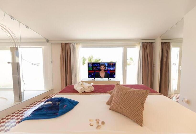 Президентский Люкс, Suite Hotel L Oasi Di Riaci