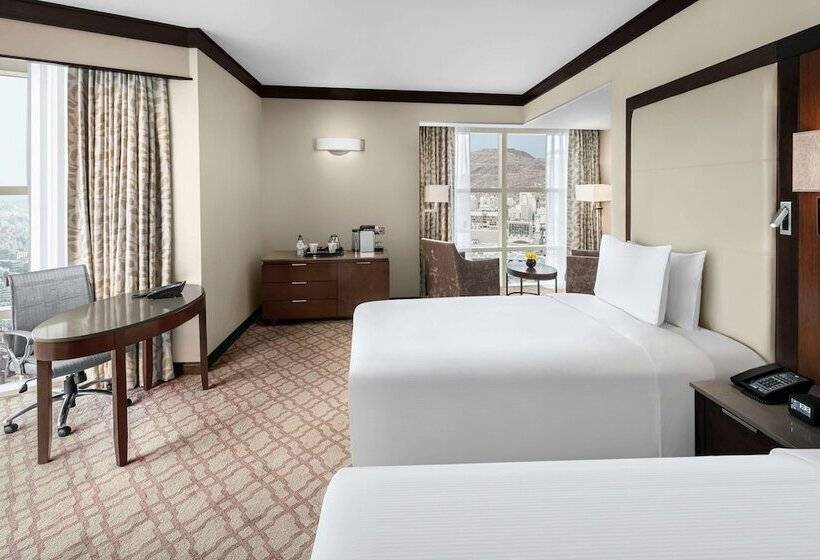 Номер Стандартный с Видом, Doubletree By Hilton Jabal Omar Makkah