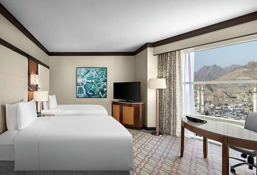 景色の見えるジュニアスイート, Doubletree By Hilton Jabal Omar Makkah