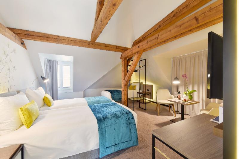 اتاق استاندارد سه نفره, Astra Vevey Hotel & Restaurant