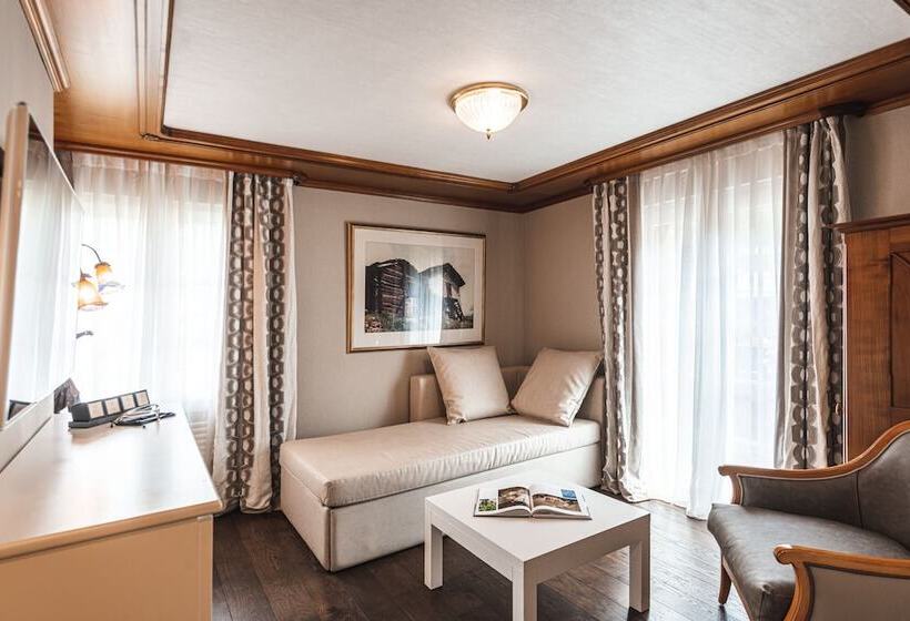 Полулюкс, Boutique Hotel Albana Real   Restaurants & Spa