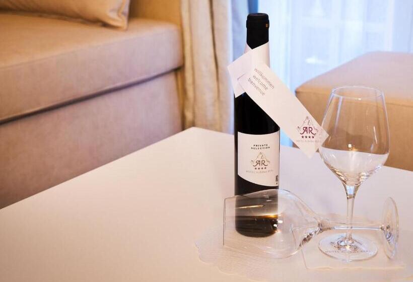 Полулюкс, Boutique Hotel Albana Real   Restaurants & Spa