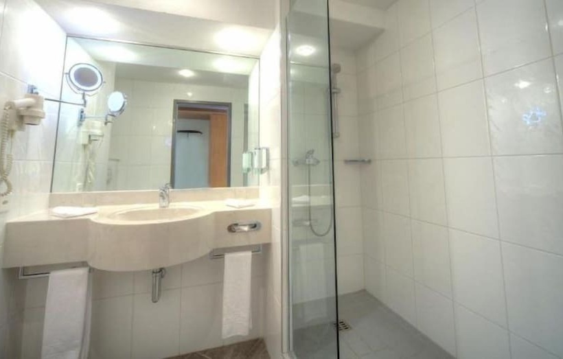 Economy Kamer, Engel Liestal   Business & Lifestyle