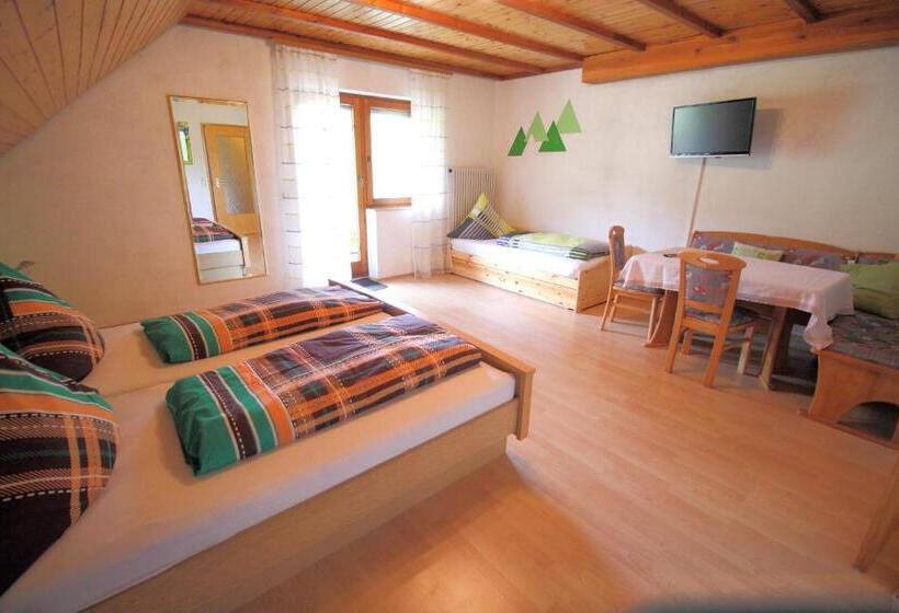 Семейный Номер, Pension Altvogtshof