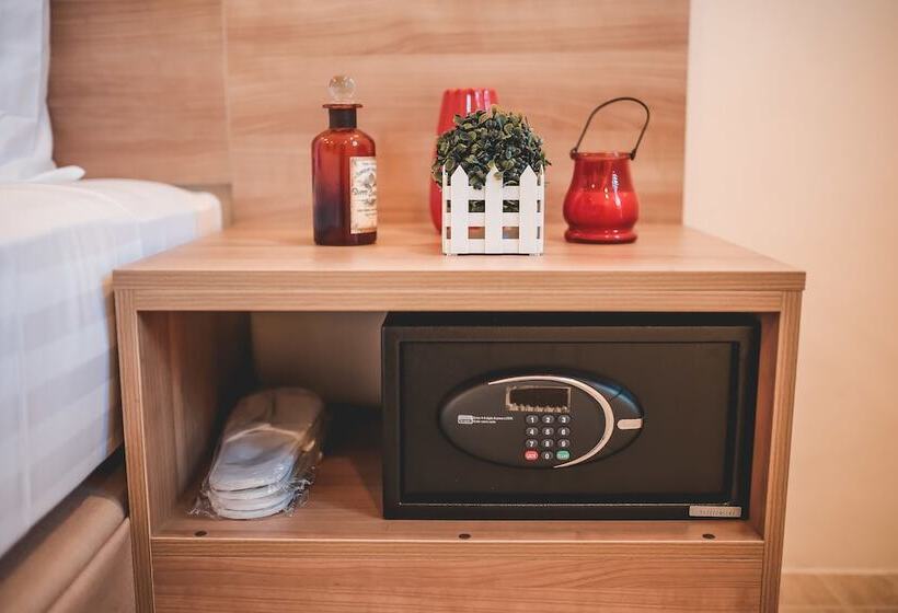 Трехместный Номер Superior, Trip Inn Near Airport Or City Center