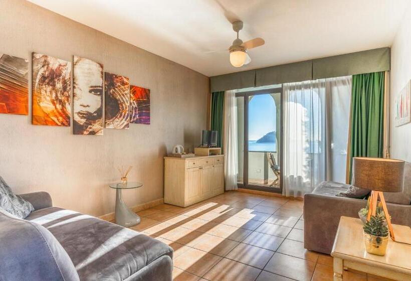 Апартаменты 1 Спальня с Балконом, Baba Residences