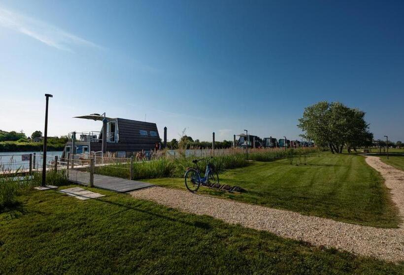 Номер Стандарт Вид на Реку, Marina Azzurra Resort