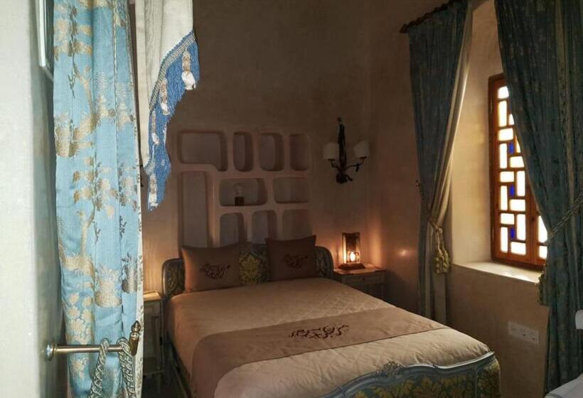 Номер Deluxe, Sultana Larache