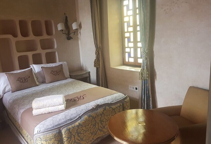 Номер Deluxe, Sultana Larache
