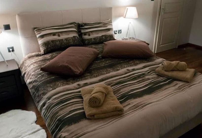 Люкс 3 Спальни, Vintage Suites Trikala