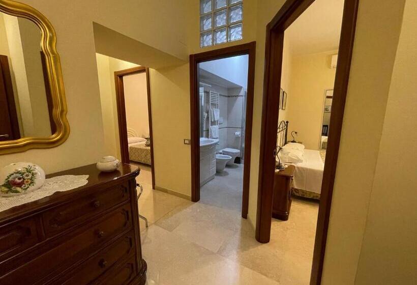 اتاق استاندارد چهار تخته, B&b Ponte Capograssi