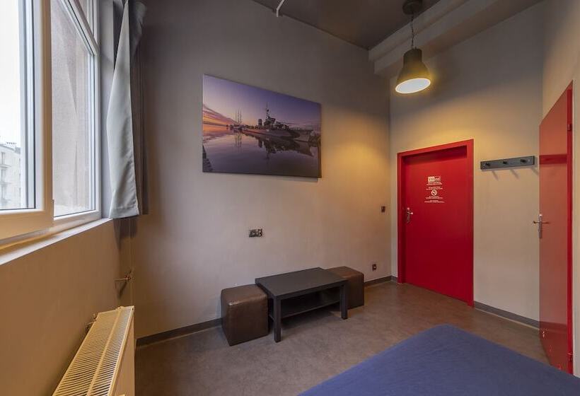 Номер Стандарт, 110 Hostel