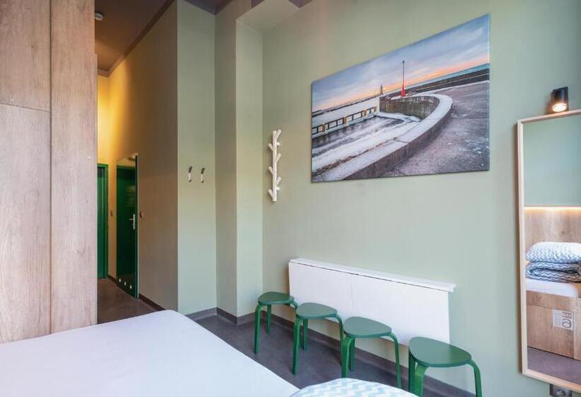 Семейный Номер, 110 Hostel