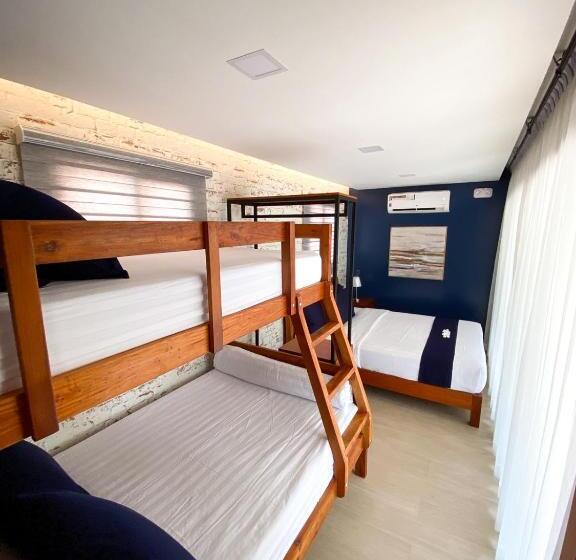 Семейный Номер Вид на Море, Crusoe Cabins Casobe