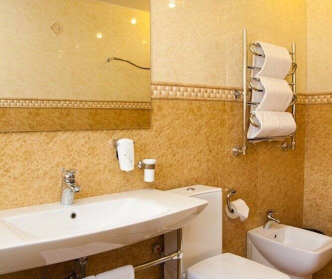 Номер Стандарт Трехместный, Gala Plaza
