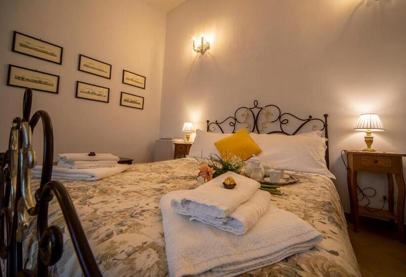 غرفة كلاسيكية ثلاثية, Masseria Del Crocifisso
