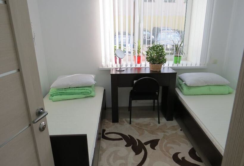 اتاق اکونومی, Hostel Sv