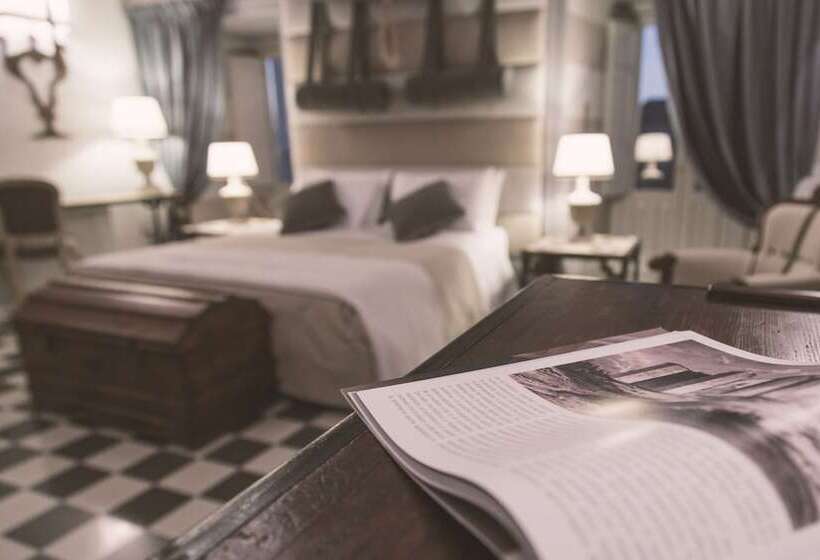 Люкс Повышенной Комфортности, Palazzo Trigona Suite